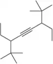 Chemical structure of an alkyne with branches, indicating terminal and internal configurations.